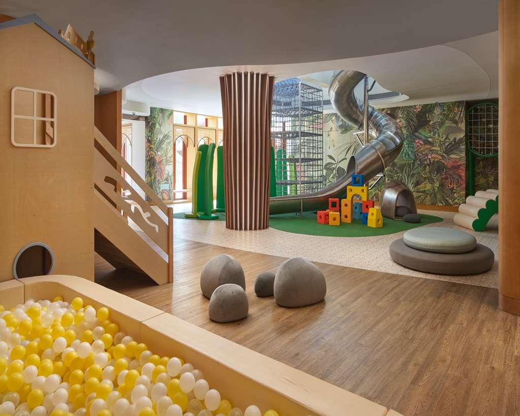 ホテル Grand Hyatt Shenzhou Peninsula 万寧市 設備 写真