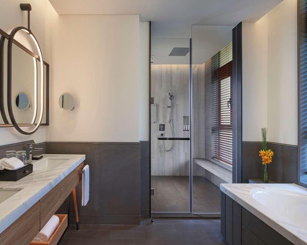 ホテル Grand Hyatt Shenzhou Peninsula 万寧市 部屋 写真